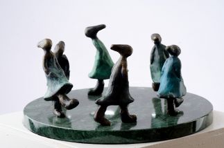 Ring a Ring of Roses