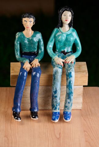 Man & Woman Sitting (Installation)